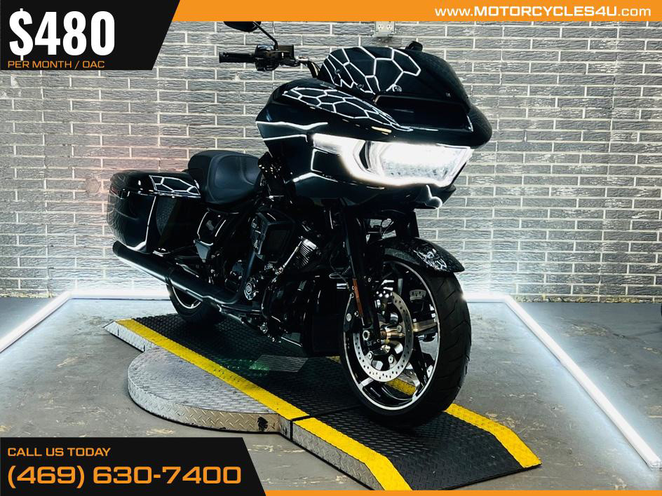 Road Glide®