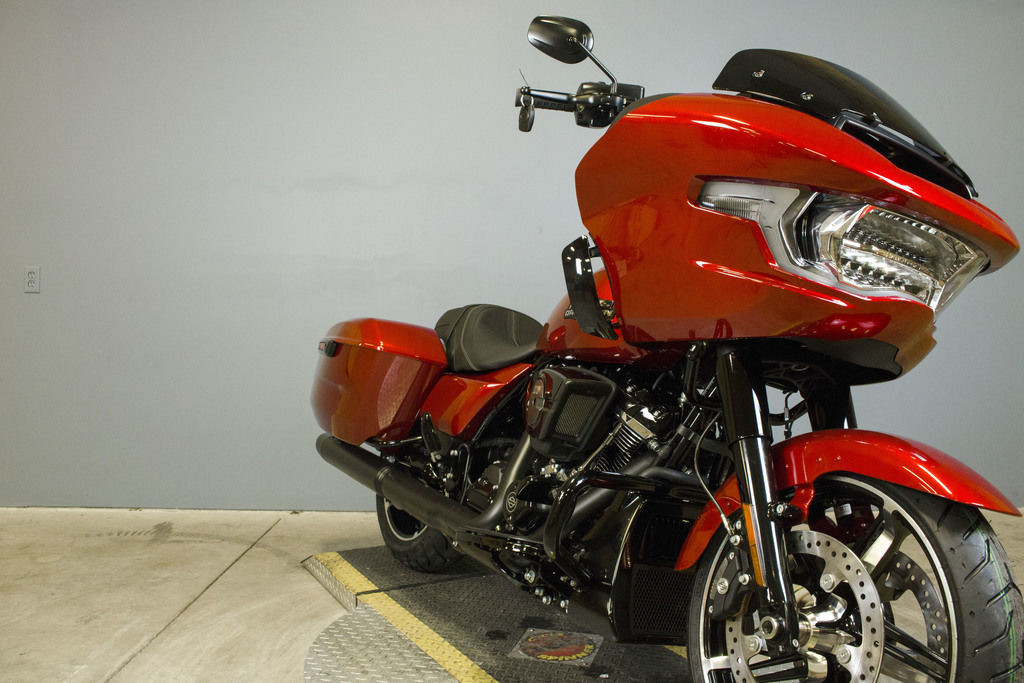 Road Glide®