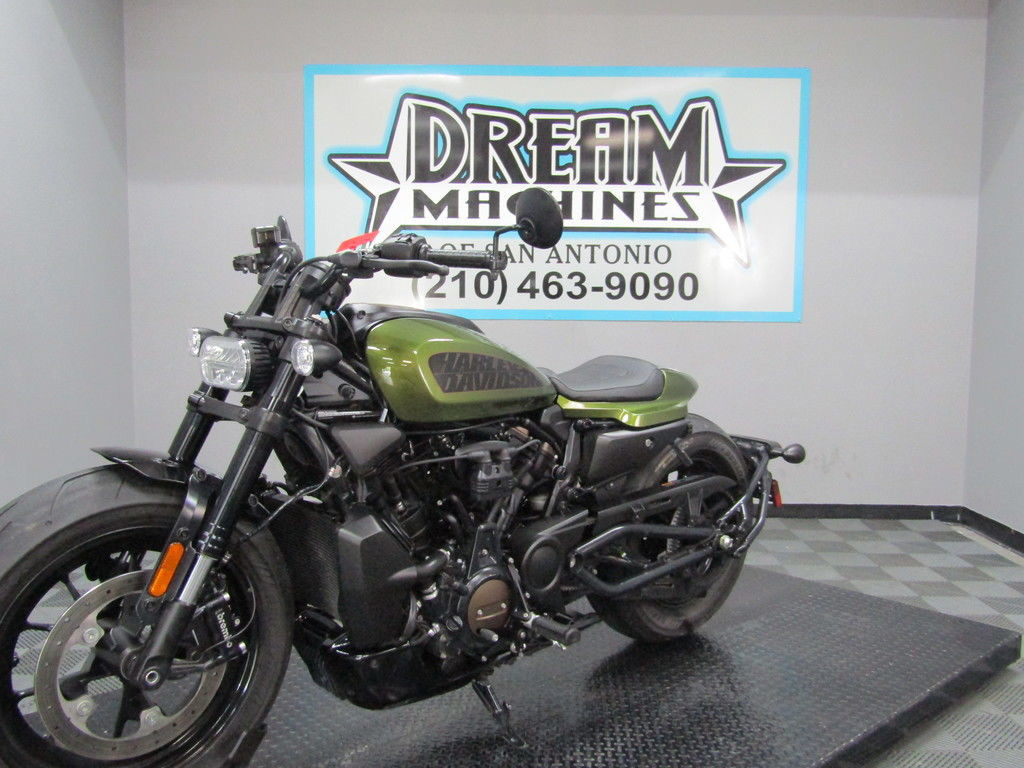 Sportster® S
