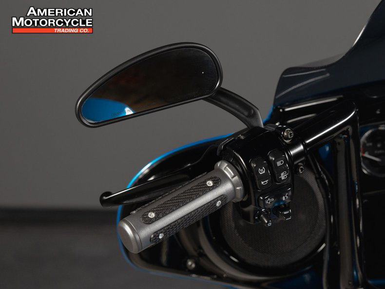 Street Glide® ST