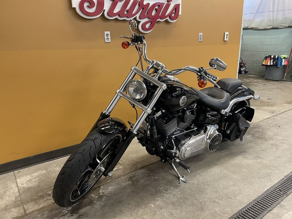 Softail® Breakout®