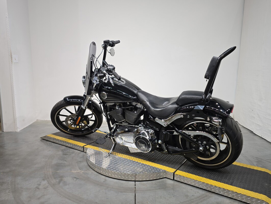 Softail® Breakout®