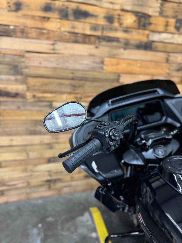 Road Glide®