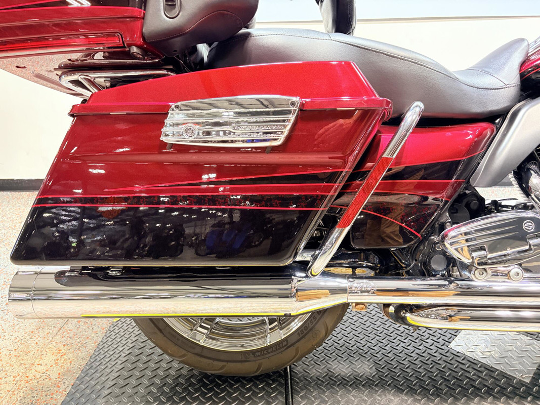 CVO™ Road Glide® Ultra