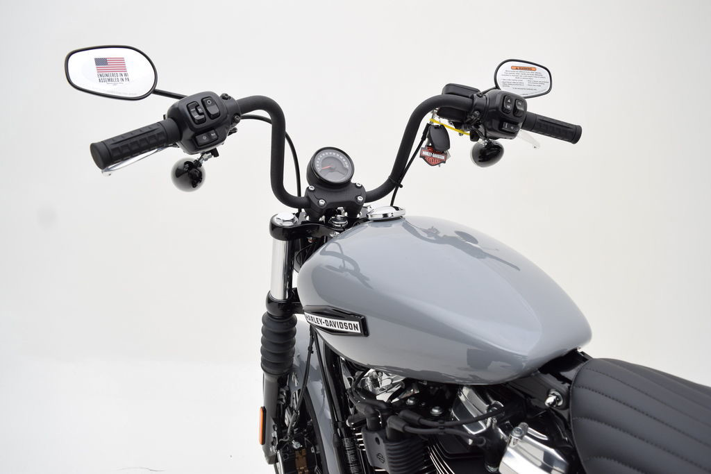Street Bob®
