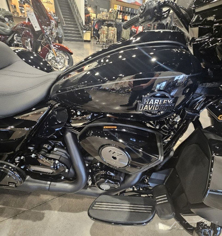 Street Glide® 3 Limited