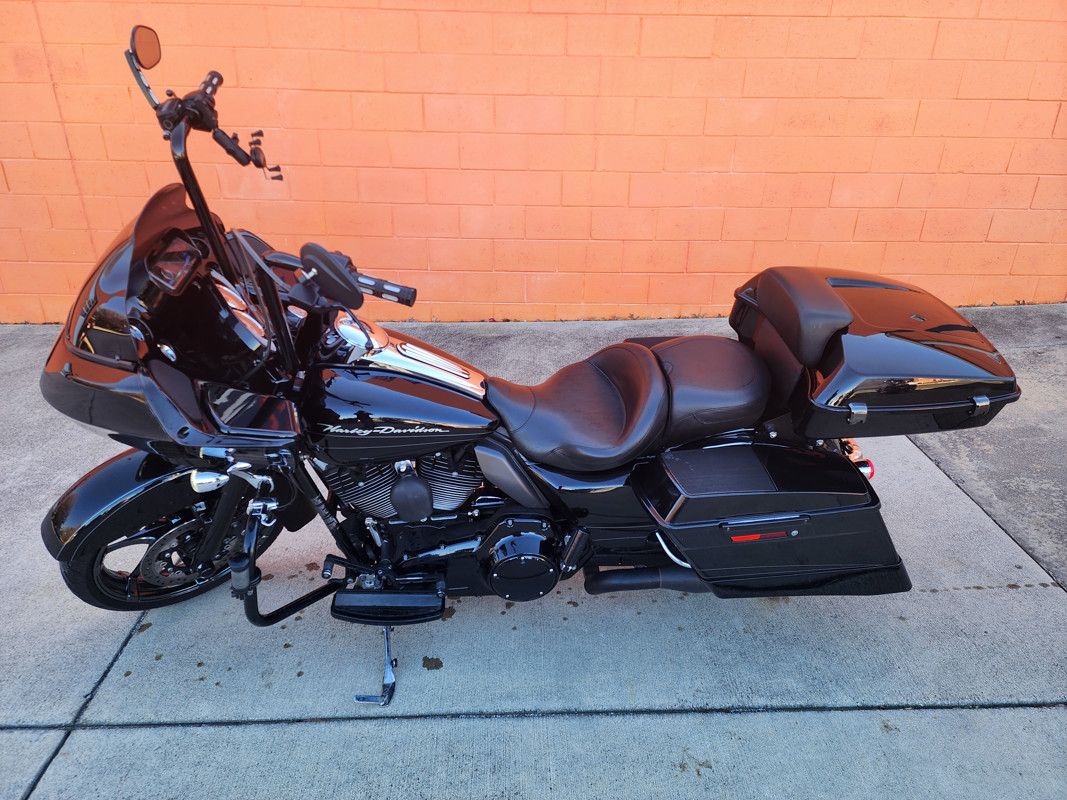 Road Glide® Custom