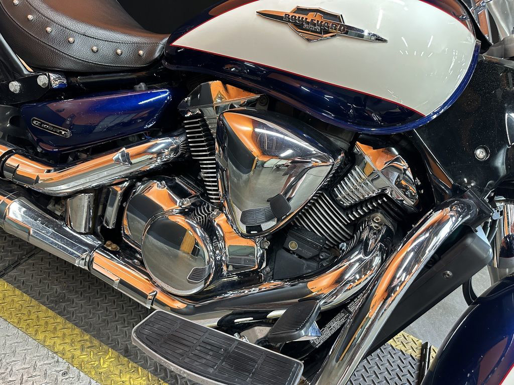 Boulevard 1800 Touring