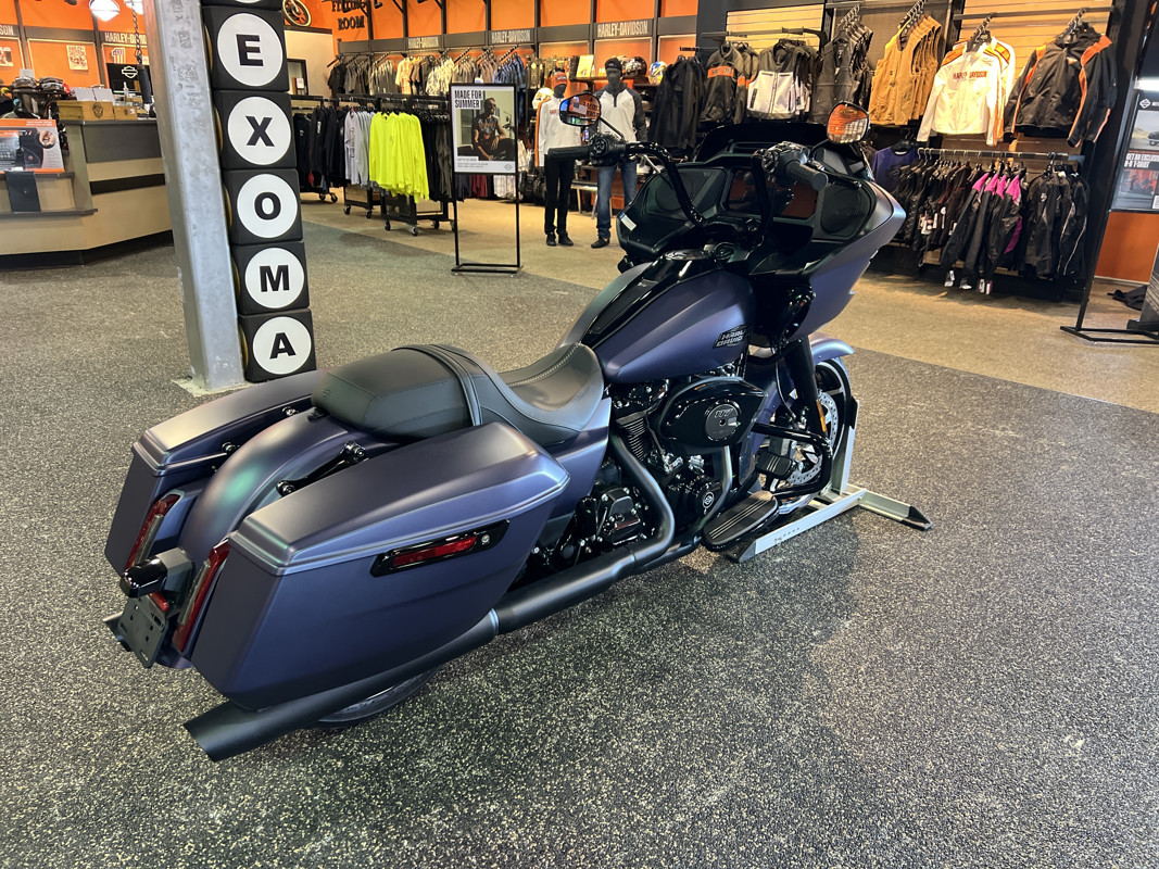Road Glide®