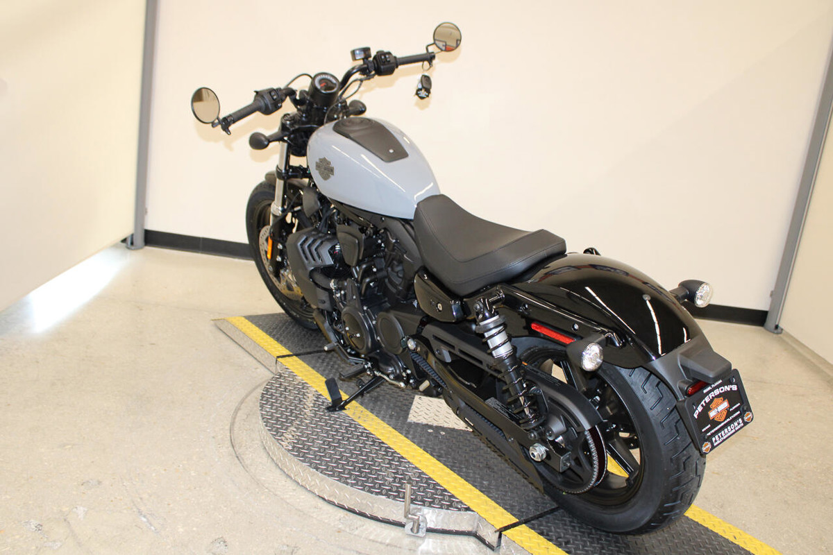 Nightster