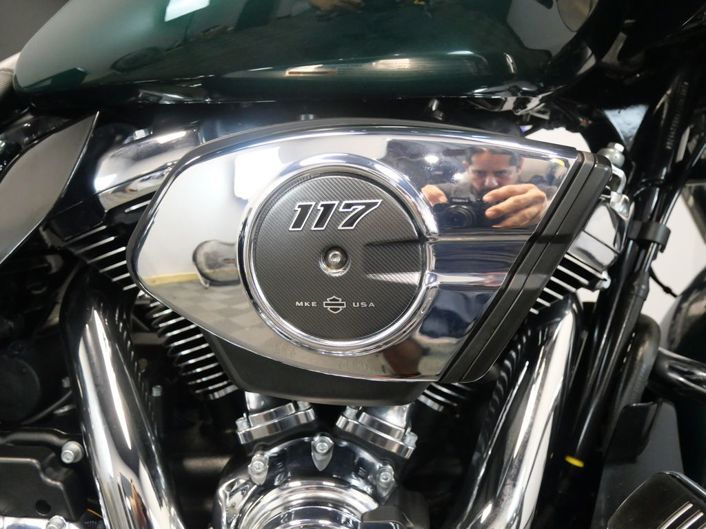 Road Glide®