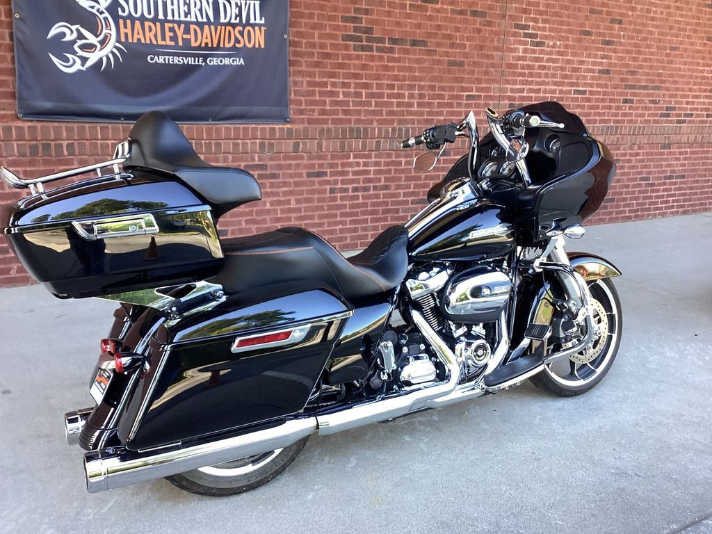 Road Glide®