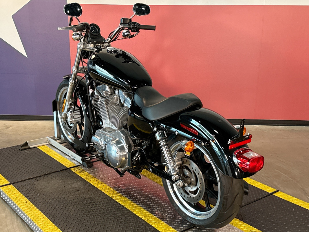 Sportster® SuperLow®