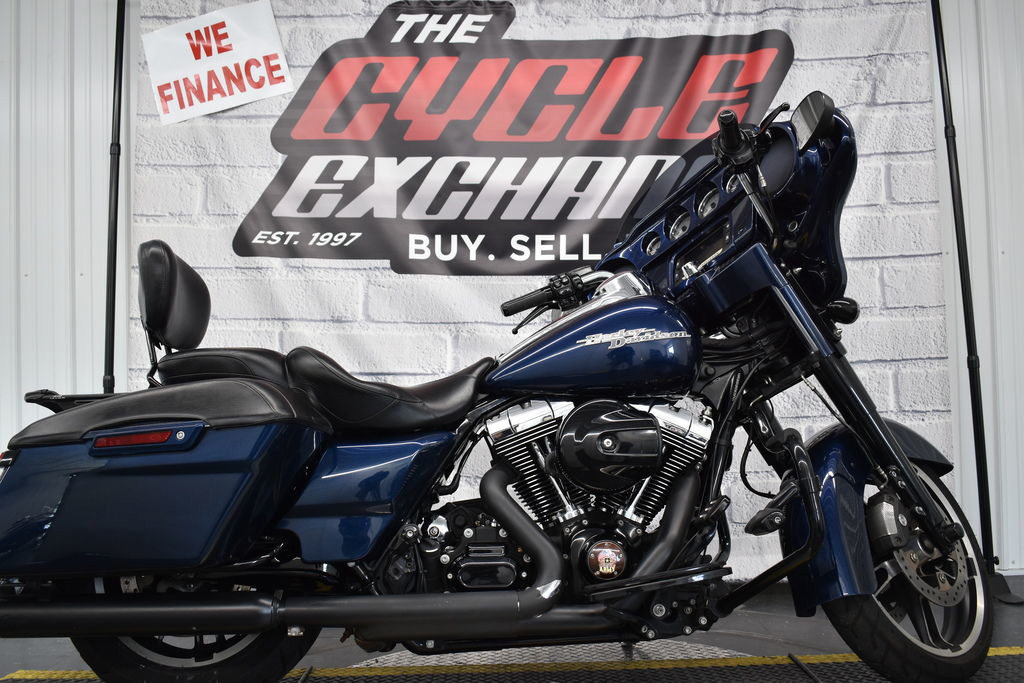 Street Glide®