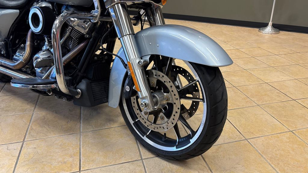 Road Glide®