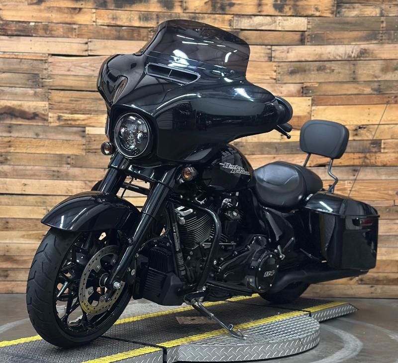 Street Glide® Special