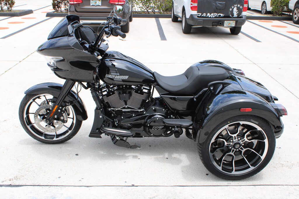 Road Glide® 3