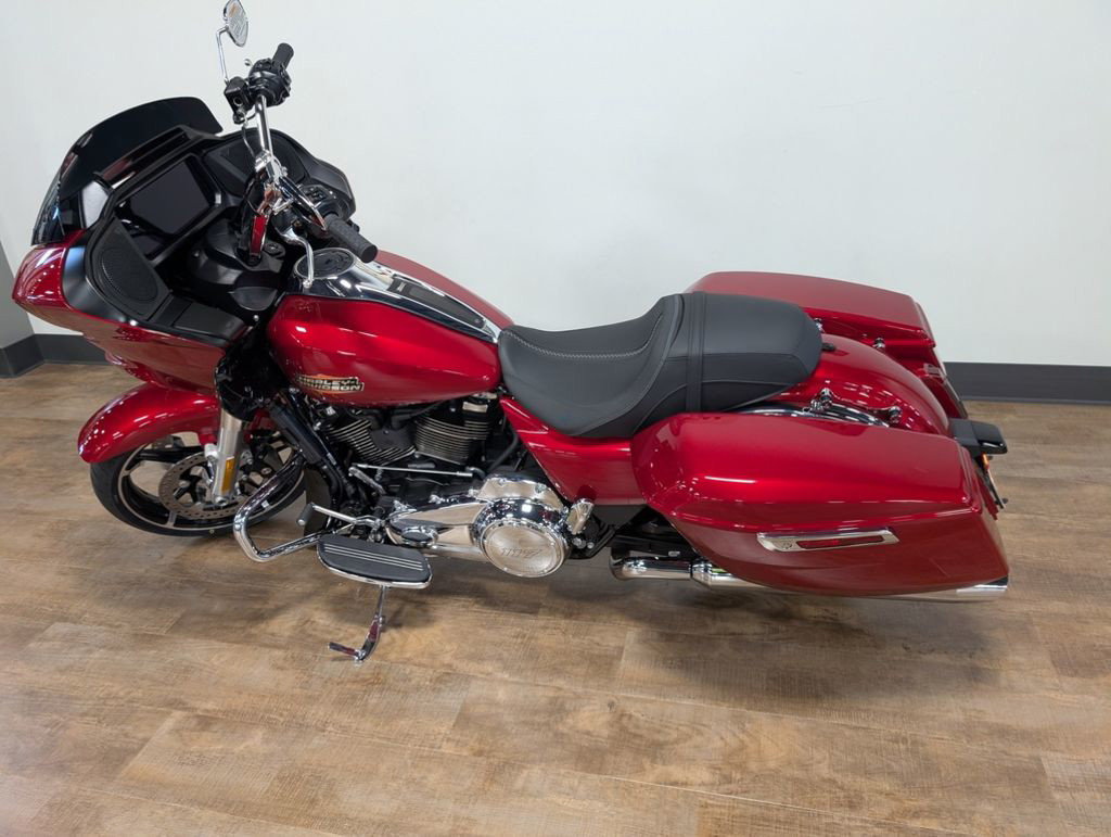 Road Glide®