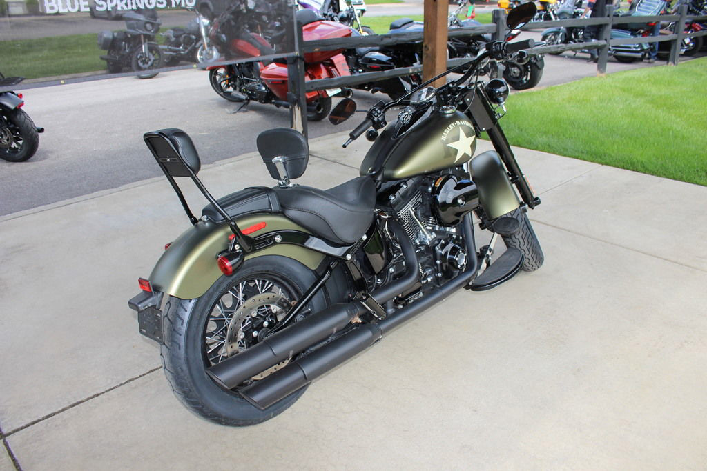 Softail® Slim® S