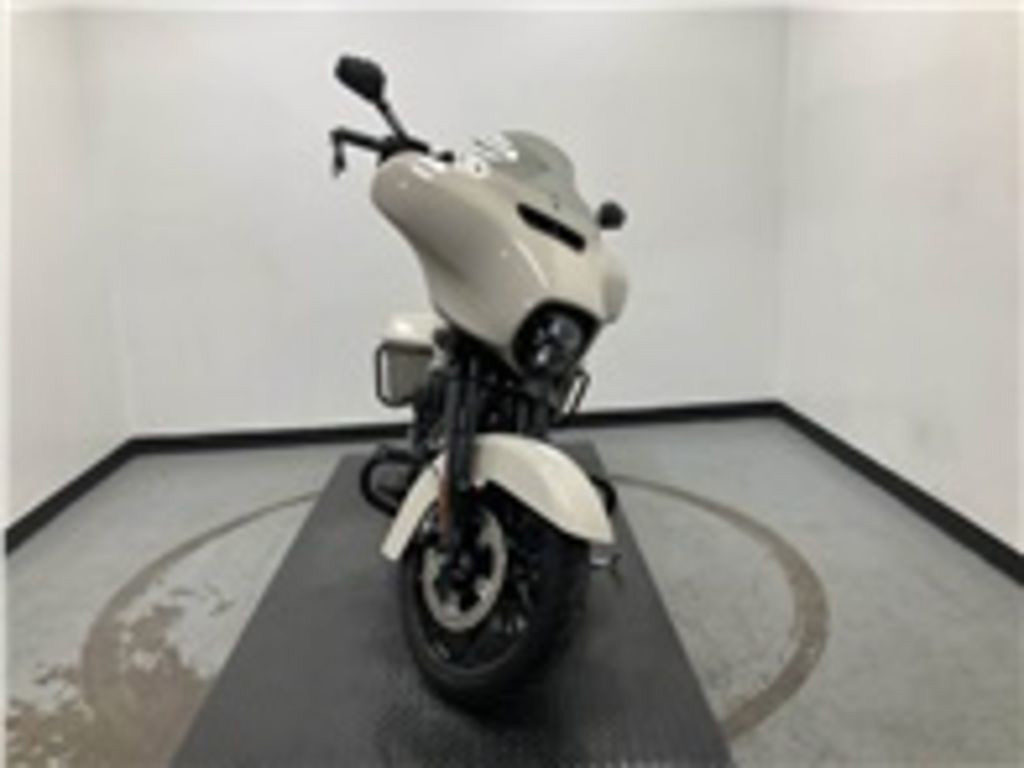 Street Glide® Special