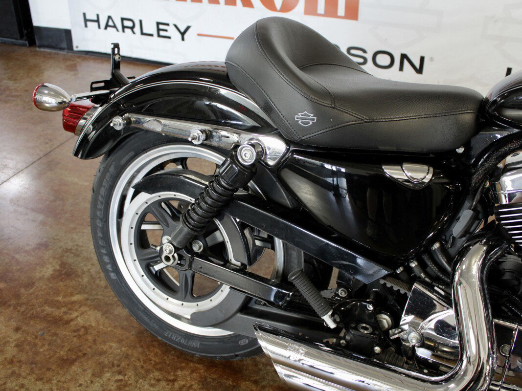 Sportster® SuperLow® 1200T