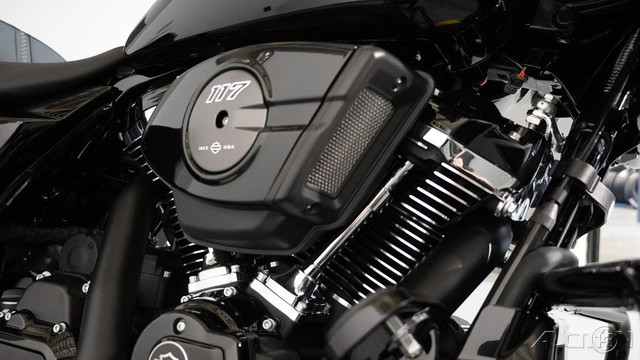 Road Glide®
