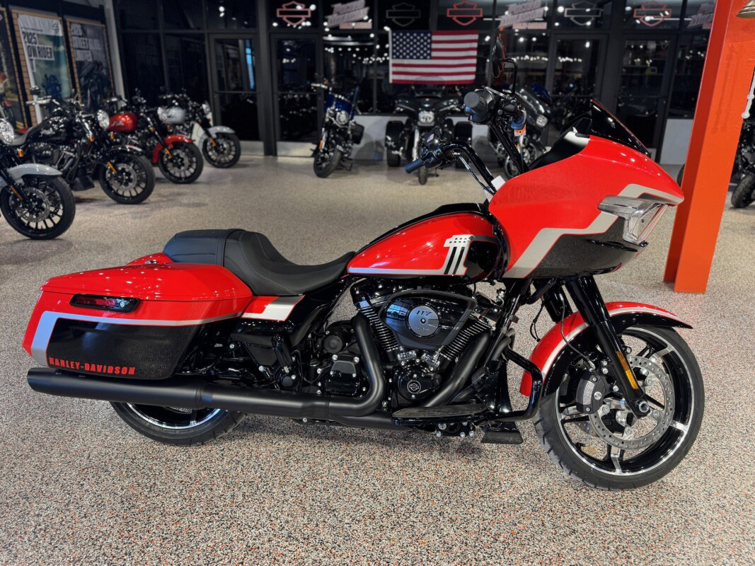 Road Glide®
