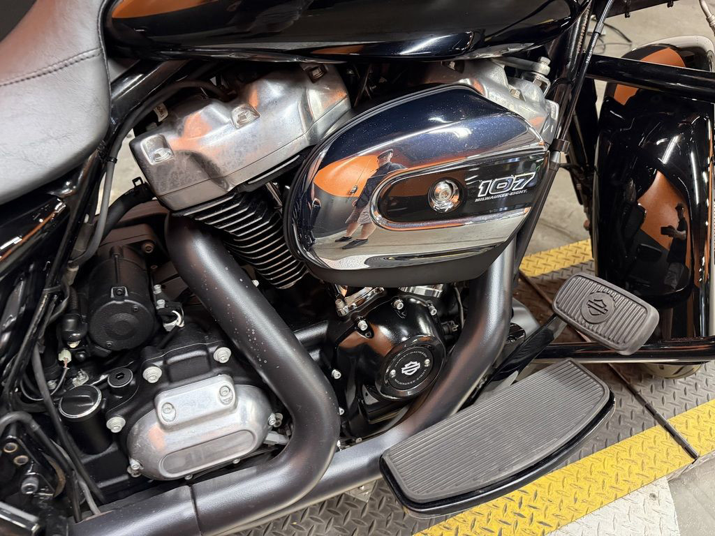 Electra Glide® Standard