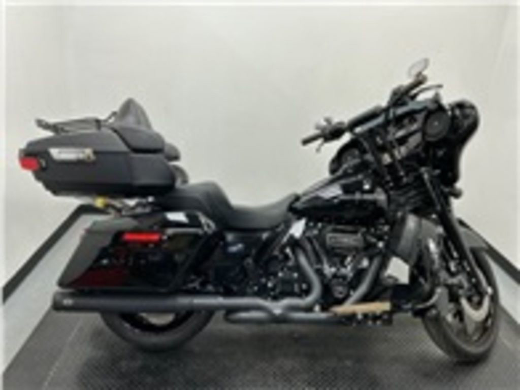Street Glide® Special
