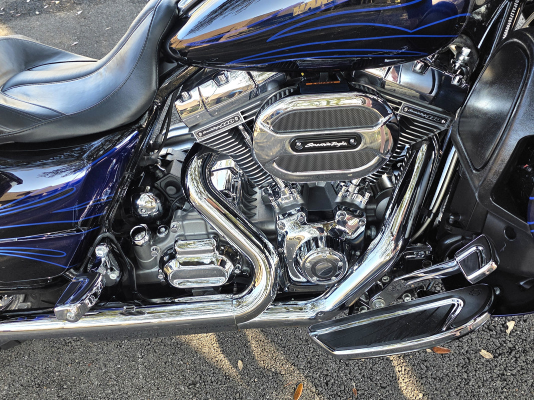 CVO® Street Glide®