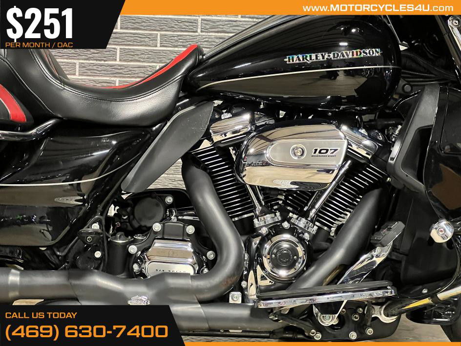 Electra Glide® Ultra Limited® Low