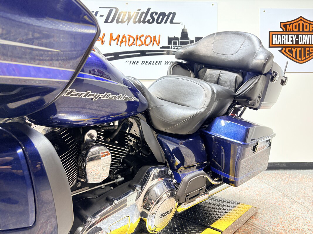 Road Glide® Ultra