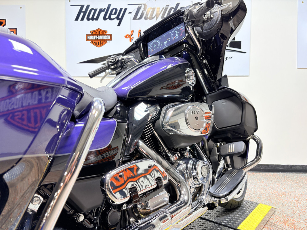 Street Glide® Limited