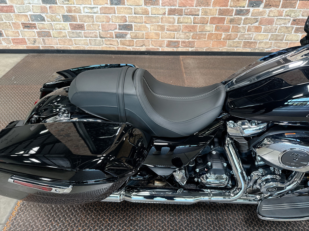 Road Glide®