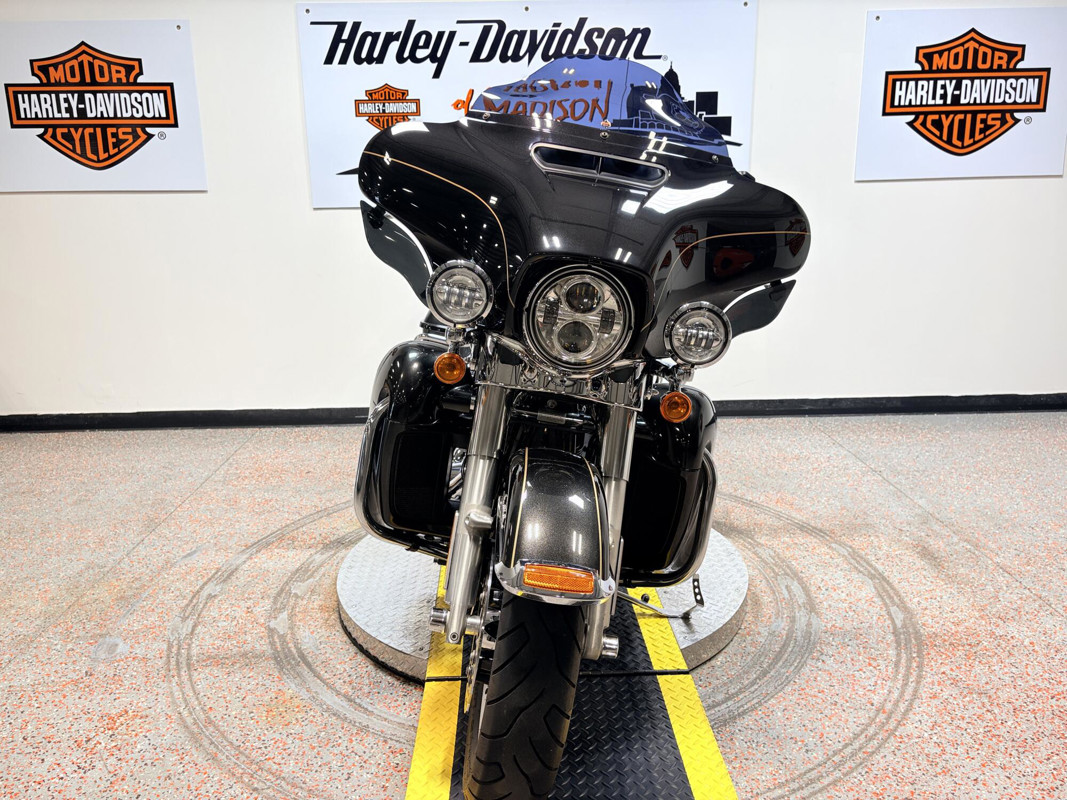 Electra Glide® Ultra Limited® Low