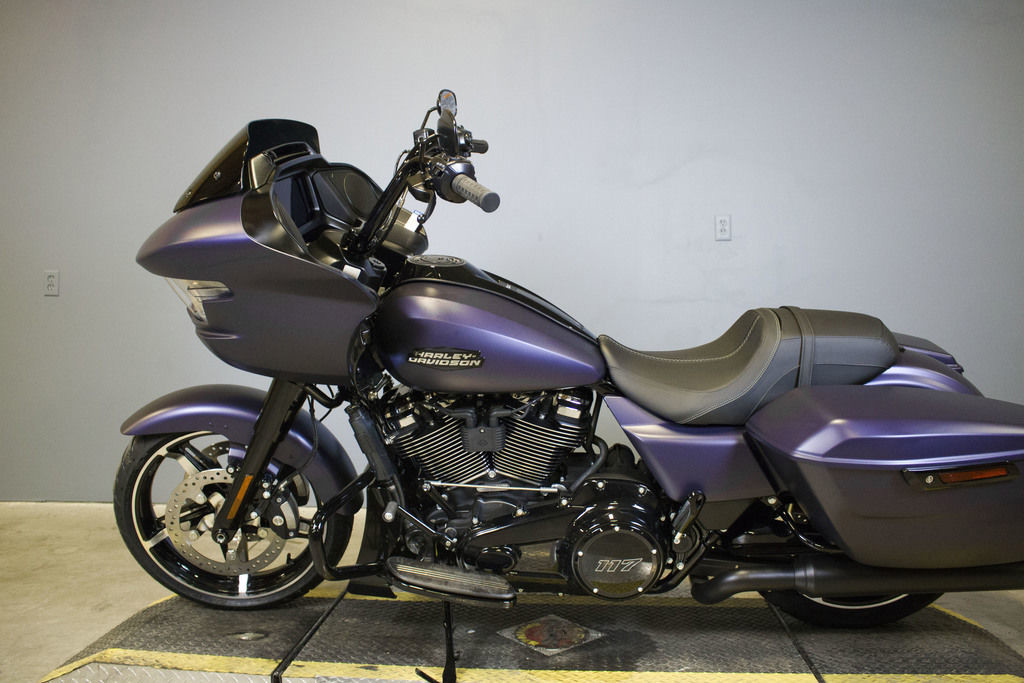 Road Glide®