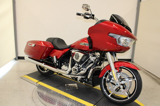 Road Glide®