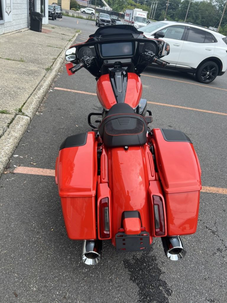 CVO® Street Glide®