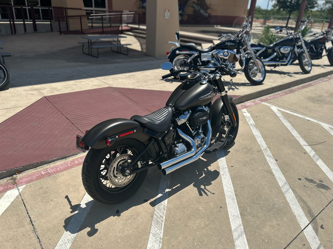 Softail® Slim®
