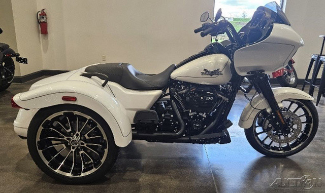 Road Glide® 3