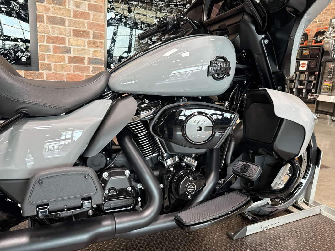 Street Glide® Ultra