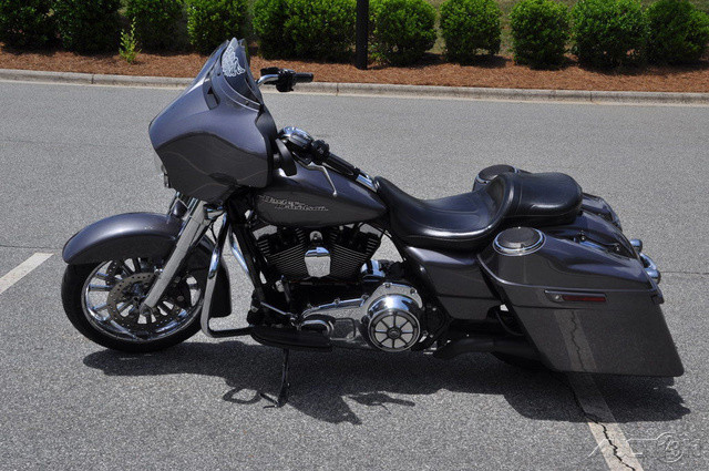 Street Glide®