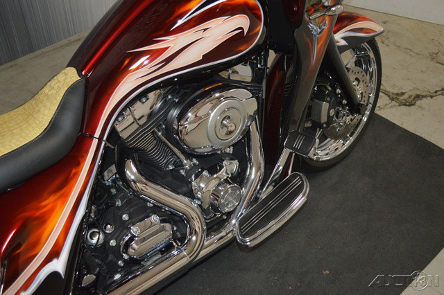 Road Glide® Custom