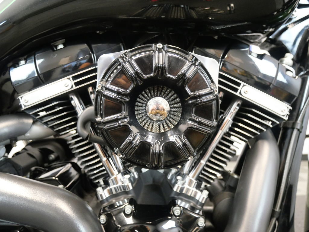 CVO® Road King®