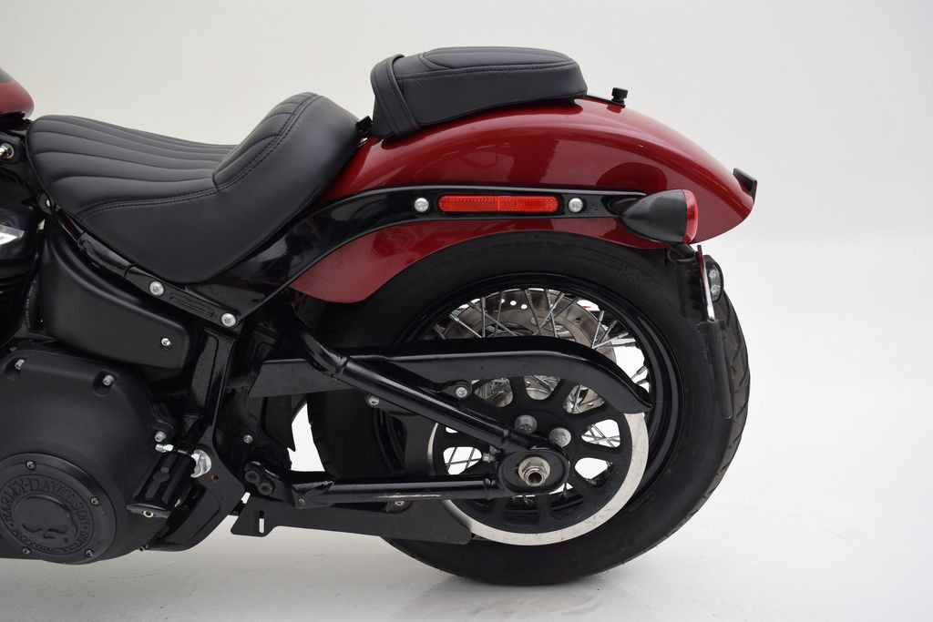 Street Bob®
