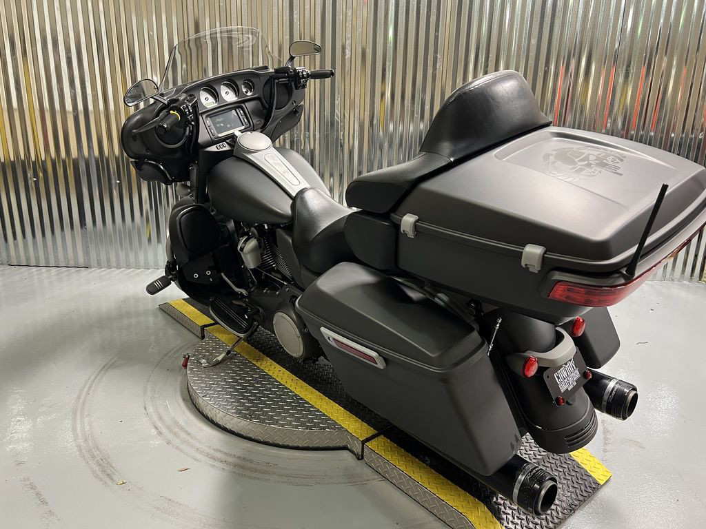 Street Glide® Special
