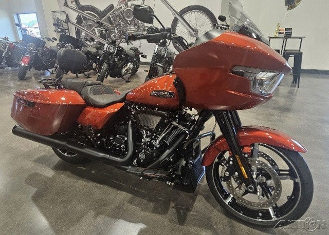 Road Glide®