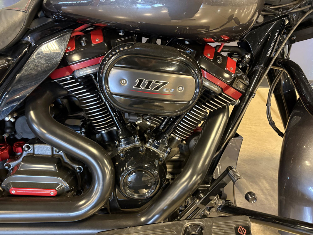 CVO® Street Glide®