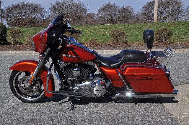 Street Glide® PowerPak
