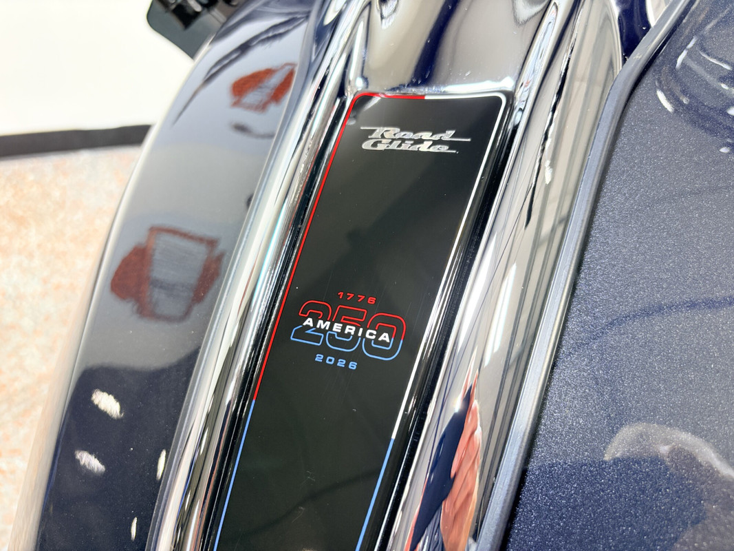 Road Glide®